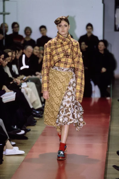 Look 12